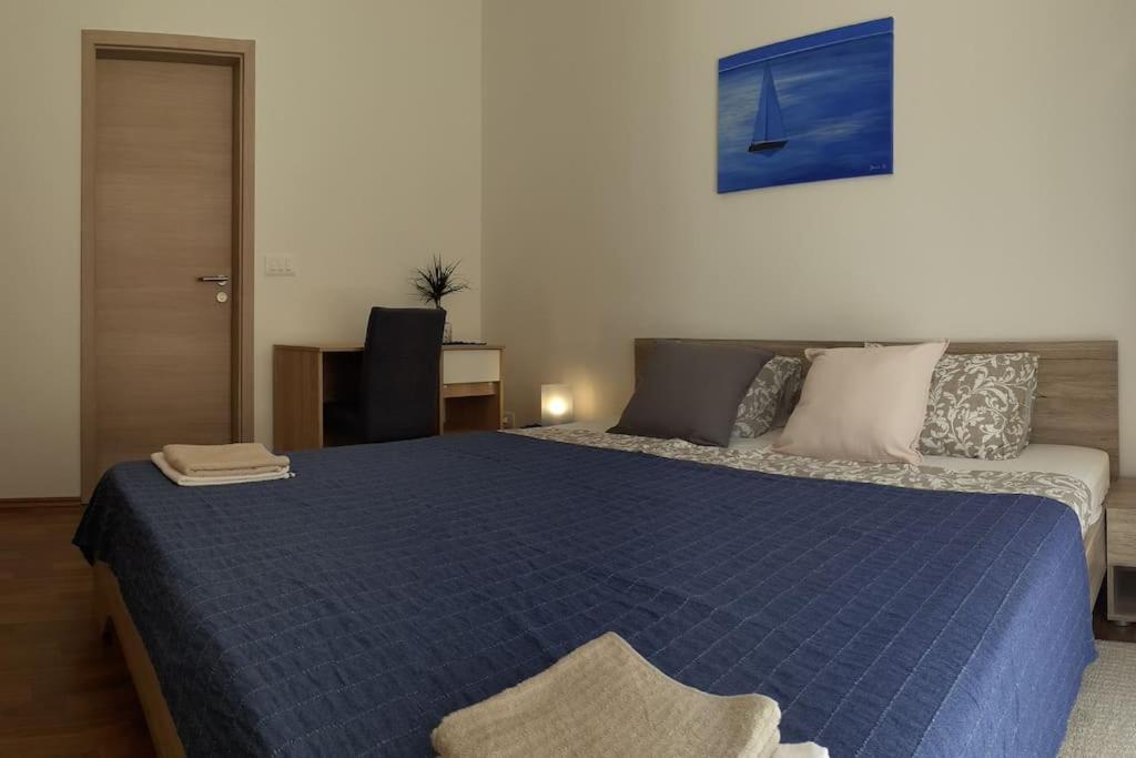 Vis - Luxury Holiday Villa With Swimming Pool Екстер'єр фото