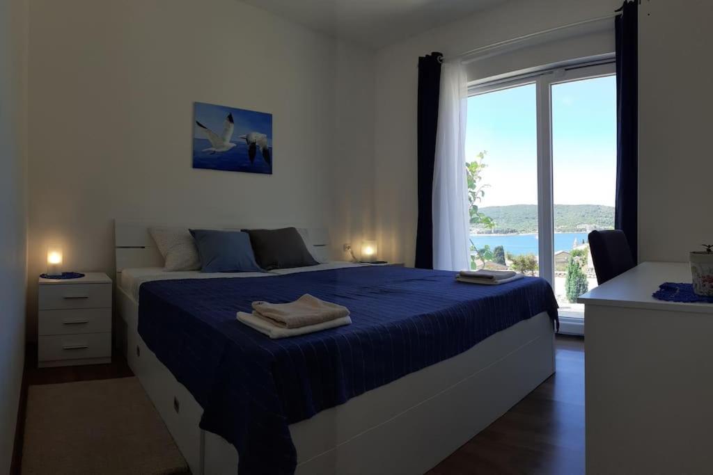 Vis - Luxury Holiday Villa With Swimming Pool Екстер'єр фото