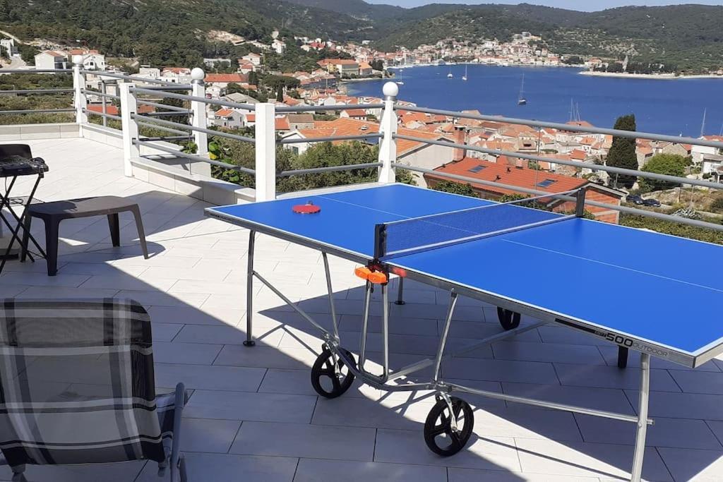 Vis - Luxury Holiday Villa With Swimming Pool Екстер'єр фото