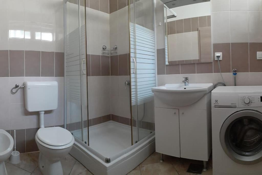 Vis - Luxury Holiday Villa With Swimming Pool Екстер'єр фото